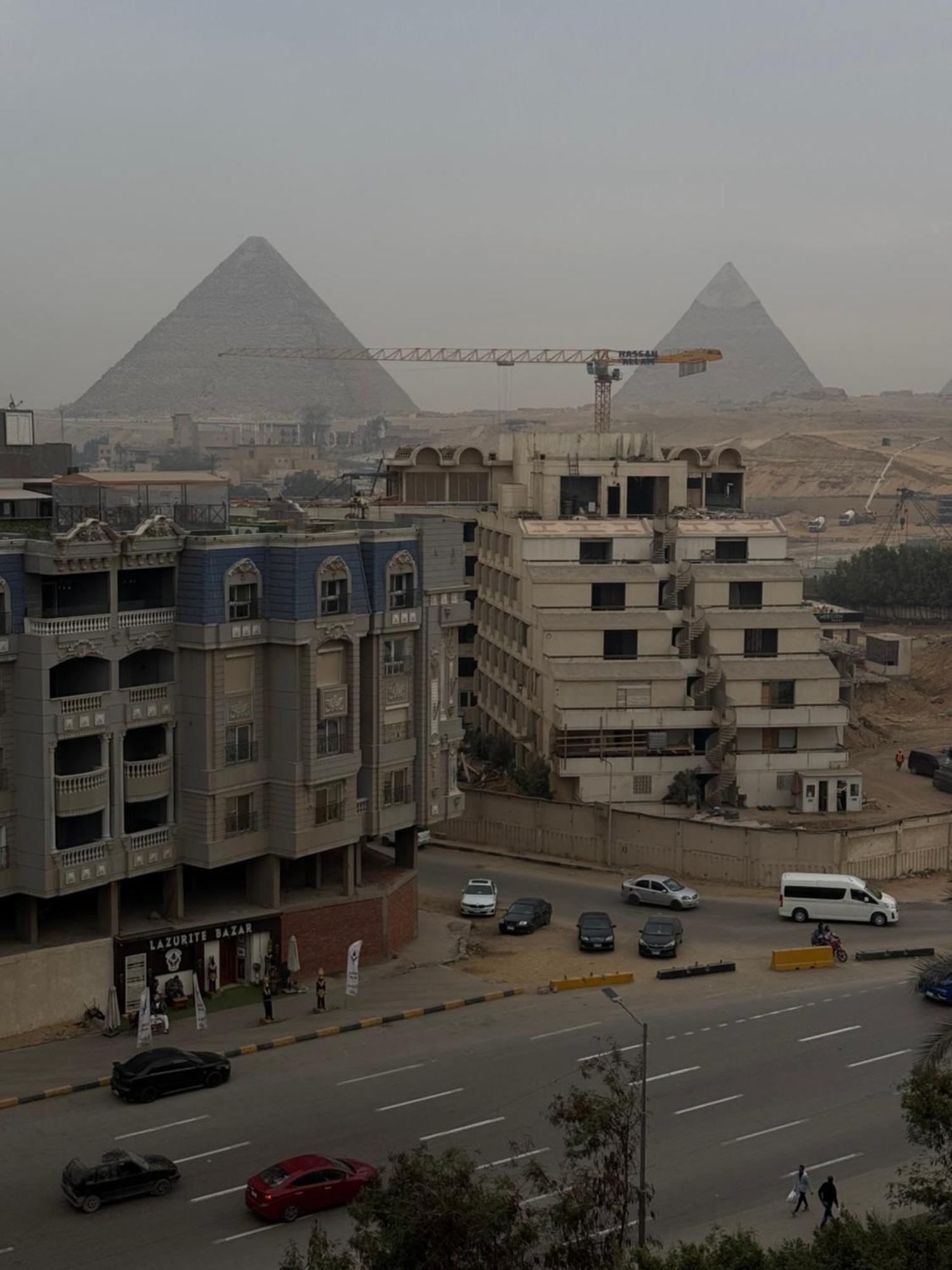 Grand Pyramids