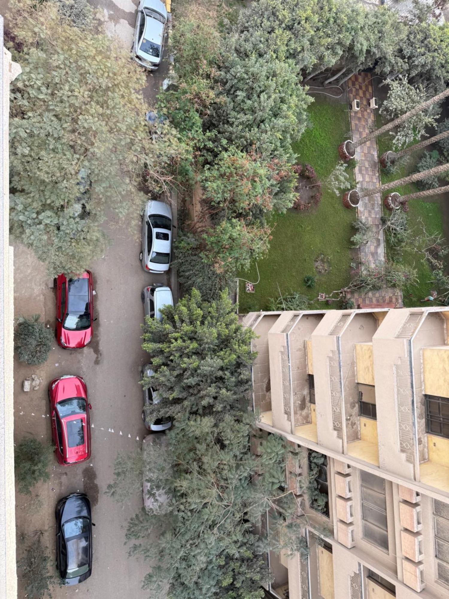 Grand Pyramids Apartment Cairo